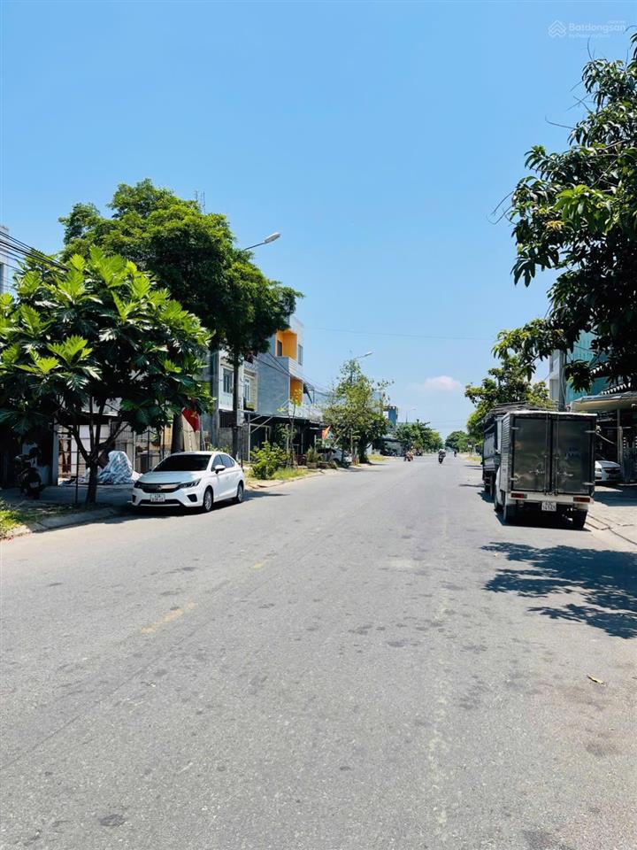 Chính chủ bán đất đường 10,5m đô đốc lân  hòa xuân  hướng tây  100m2  vị trí kinh doanh .
