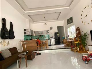 Chính chủ gởi bán nhà cấp 4 đẹp đường 7,5m phan triêm hòa xuân  hướng đông bắc ,vị trí kinh doanh