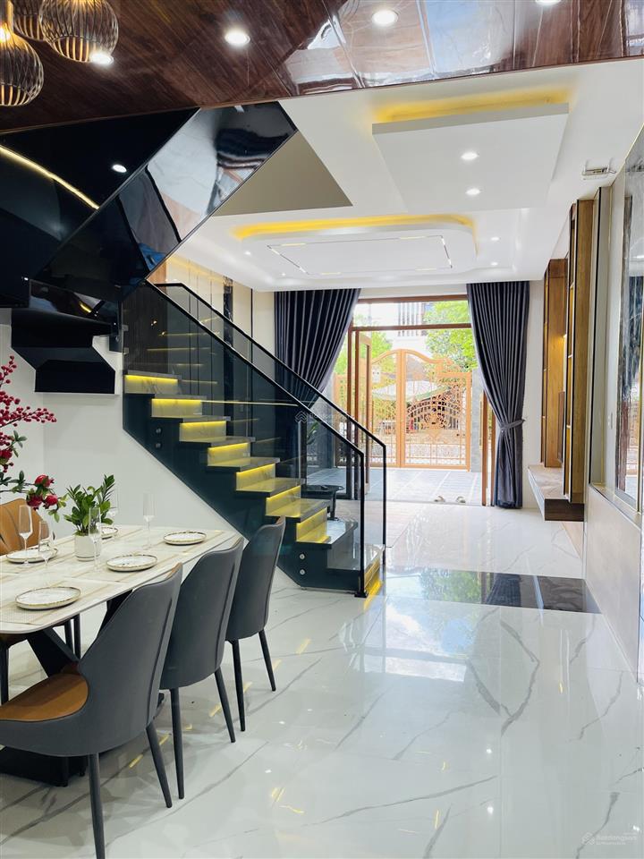 Bán nhà 3 tầng mới đẹp đường 7,5m kiều sơn đen  hòa xuân  đà nẵng, hướng bắc, giá tốt thị trường