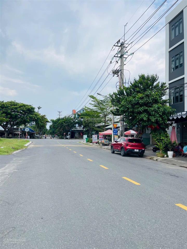 Bán đất đường 10,5m dương loan  view công viên  hòa xuân  125m2  hướng nam  sạch đẹp