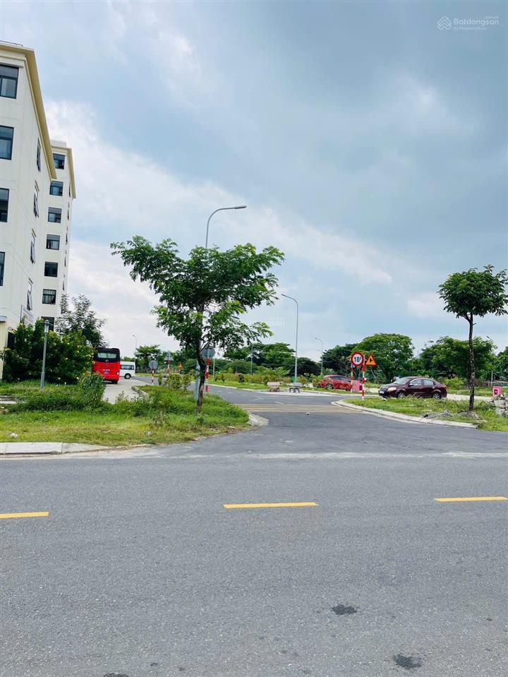 Bán đất đường 10,5m dương loan  view công viên  hòa xuân  125m2  hướng nam  sạch đẹp