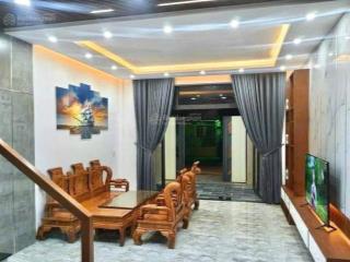 Cho thuê nhà 3 tầng đường 7,5m huỳnh ngọc đủ  hòa xuân  hướng tây nam, full nội thất, giá tốt