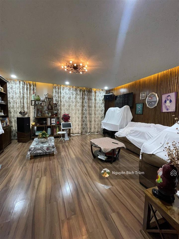 Siêu phẩm vip cộng hoà (gần vincom plaza)  hẻm 8m thông út tịch  103m2  khu cán bộ. nhỉnh 18 tỷ