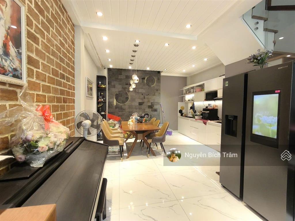 Nhà đẹp hẻm xe tải tân hương  ngay khu vip tân quý  3tầng 70m2  hơn 7 tỷ