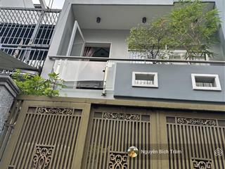 Bán nhà hxh 5m gần mt đường số 9 p.9  4.5x17m shr vuông hc chuẩn  chính chủ sống. nhỉnh 6 tỷ