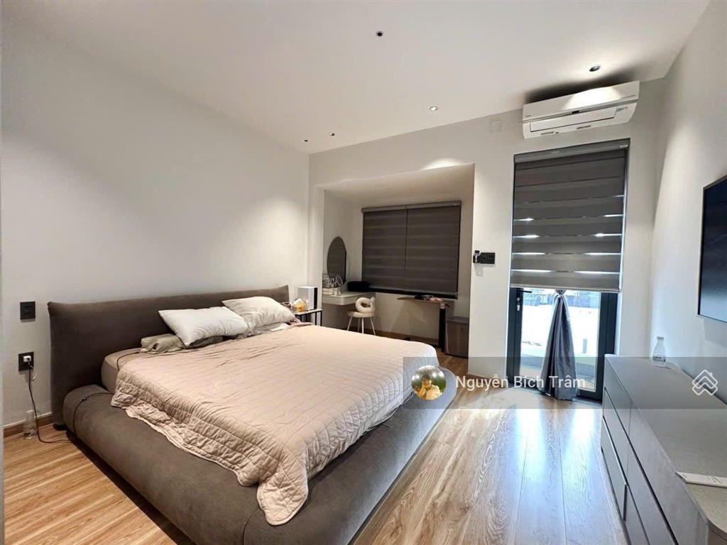 Bán nhà hẻm 5m gần chợ trần văn ơn dt55m2x5tầng đúc đẹp  ở ngay  chỉ nhỉnh 5 tỷ