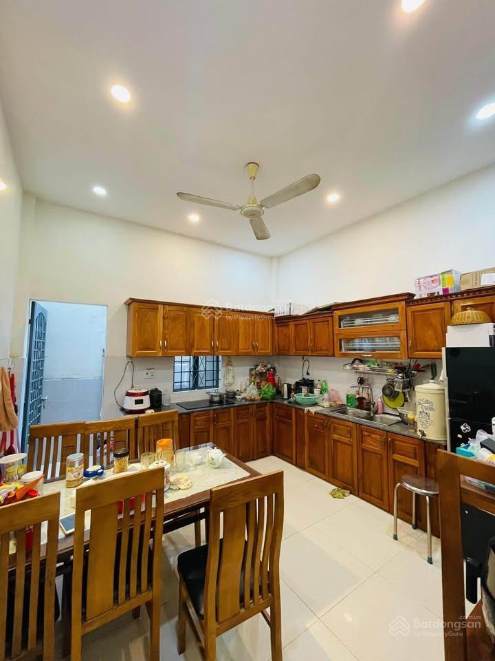 Nhà hxh 1/ gần đh công thương lê trọng tấn  nguyễn sáng n4x17.5m shr vuông không lỗi. hơn 5 tỷ