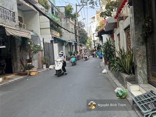 Nr cạnh quận 10 gần cx lữ gia  hxh 6m lý thường kiệt p.9, dt 65m2x3t đất vuông. 9.4 tỷ