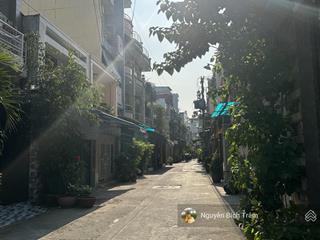 Hẻm nhựa 5m ngay chợ tân hương 4x17m 5tầng  gần mặt tiền nhỉnh 7 tỷ tl chủ