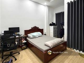 Lý thường kiệt đh bách khoa  hxh 6m thông  3tầng 70m2 shr vuông a4  9.4 tỷ
