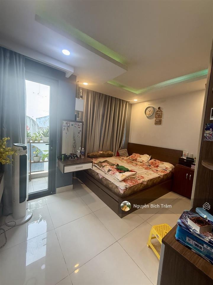 Duy nhất căn mặt tiền 4tầng chỉ 118tr/m2  ngay phạm văn xảo chợ tân hương  gấp bán