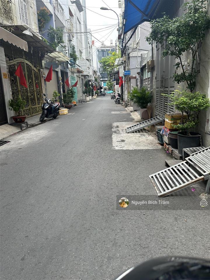 Chủ gởi ngôi nhà lâu năm  hxh đường 3/2 dt45m2 3tầng  trung tâm q10  hơn 8 tỷ