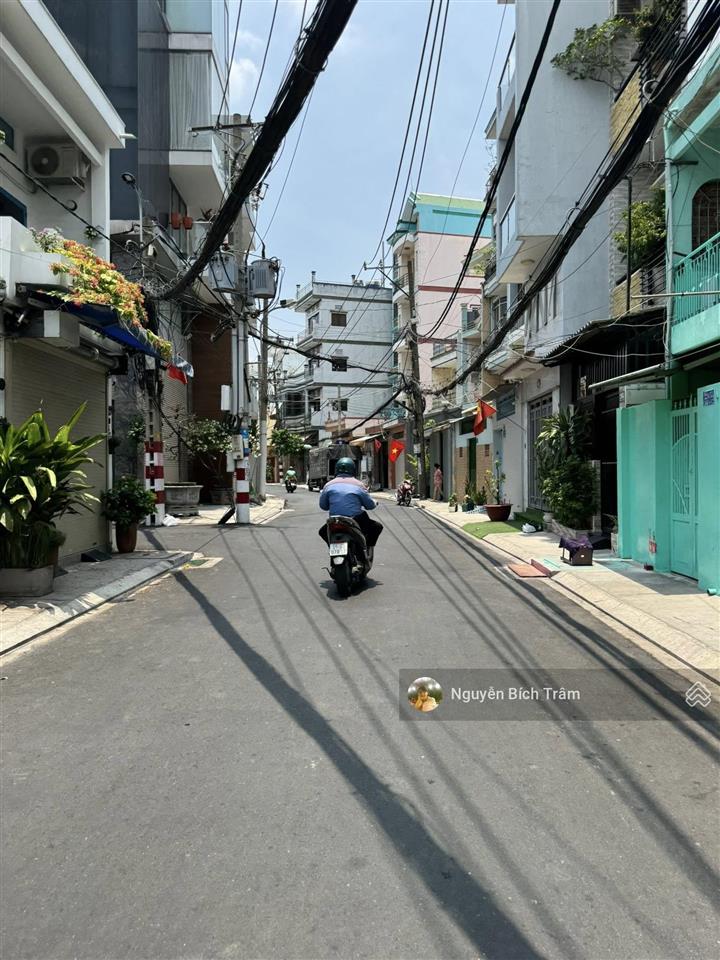 Nhà đẹp ngay đầm sen đ.ông ích khiêm  2 mặt hẻm gần mt 112m2x4t tặng nội thất.15.99 tỷ