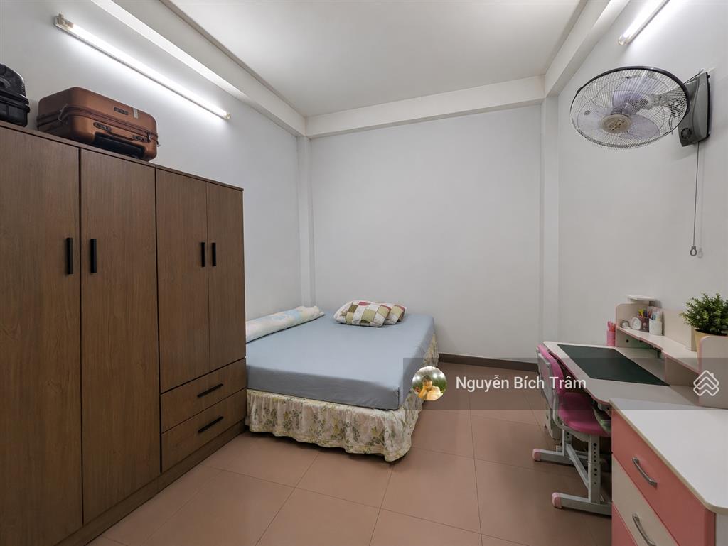 Nr gần ngã tư bảy hiền (lạc long quân)  hxh 1/ thông, dtcn55m2 4x13m. nhỉnh 7 tỷ