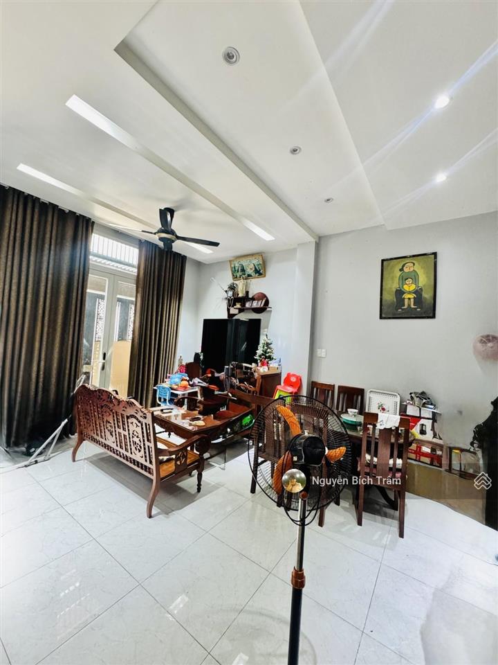 Giảm nhiệt! siêu phẩm phú nhuận 80m²  hẻm xe tải sát sân bay đ. nguyễn kiệm  4 tầng  chỉ 13.8 tỷ