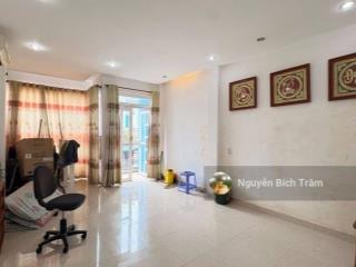 Chủ sập nguồn! giảm ngay 200 triệu  nhà gần mt huỳnh văn bánh ở ngay  chỉ 8.5 tỷ