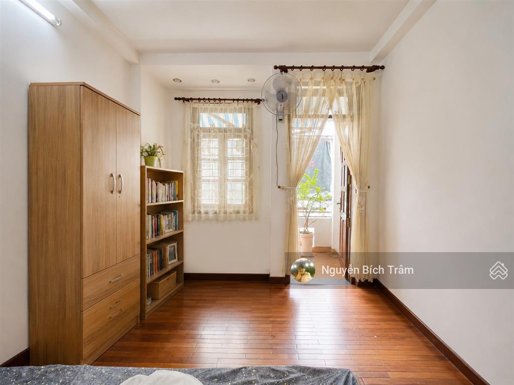 Khu đồng bộ phú nhuận giáp quận 1  hẻm 6m  giảm mạnh 1 tỷ  50m2 3t 4pn  hơn 7 tỷ