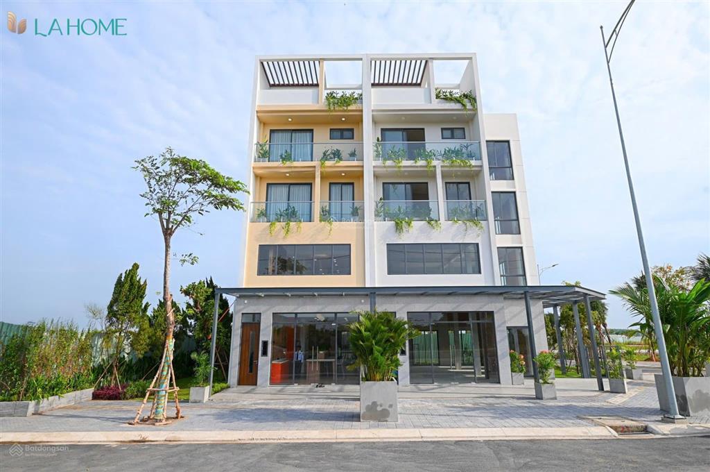 Bán nhà phố 6x15 giá 3,95 tỷ trả trước 690tr nhận nhà trả thêm 430tr đến thang1/2029 mới trả tiếp.