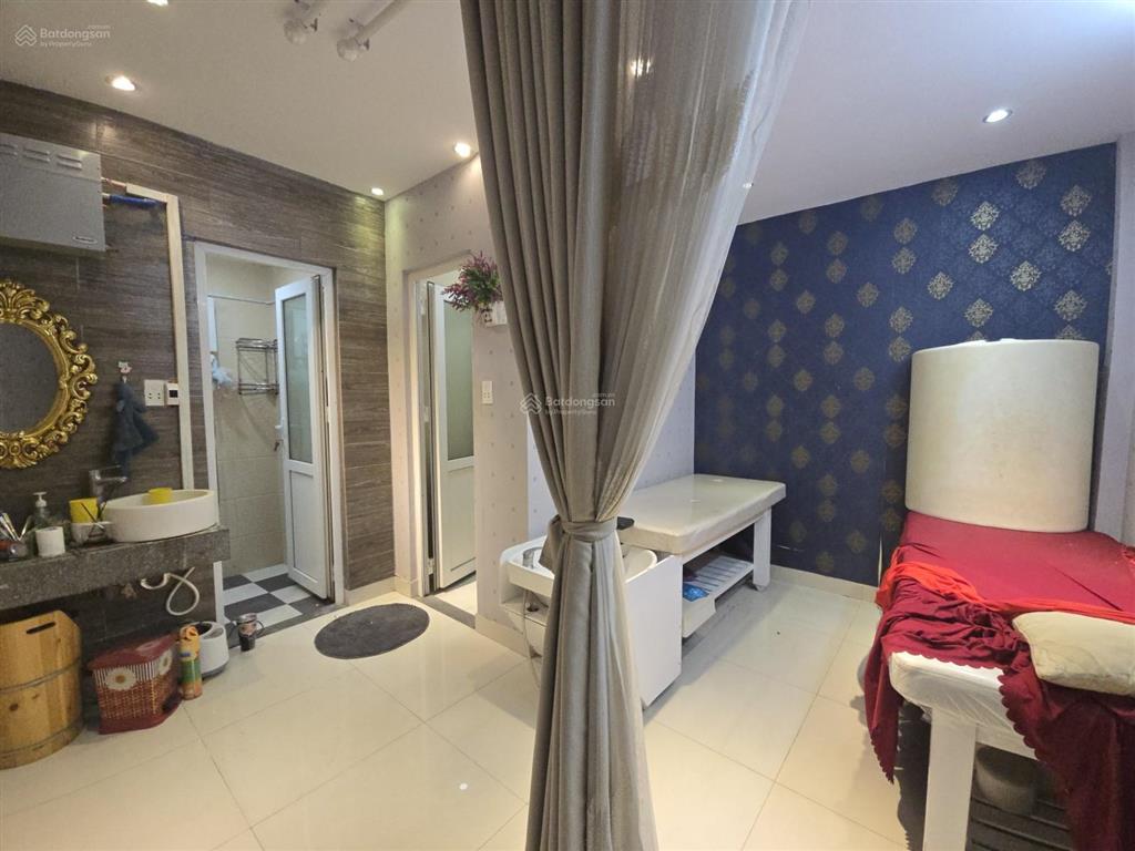 Bán nhà 2 tầng gần đường kha vạn cân, linh đông 8m ngang có 6 phòng