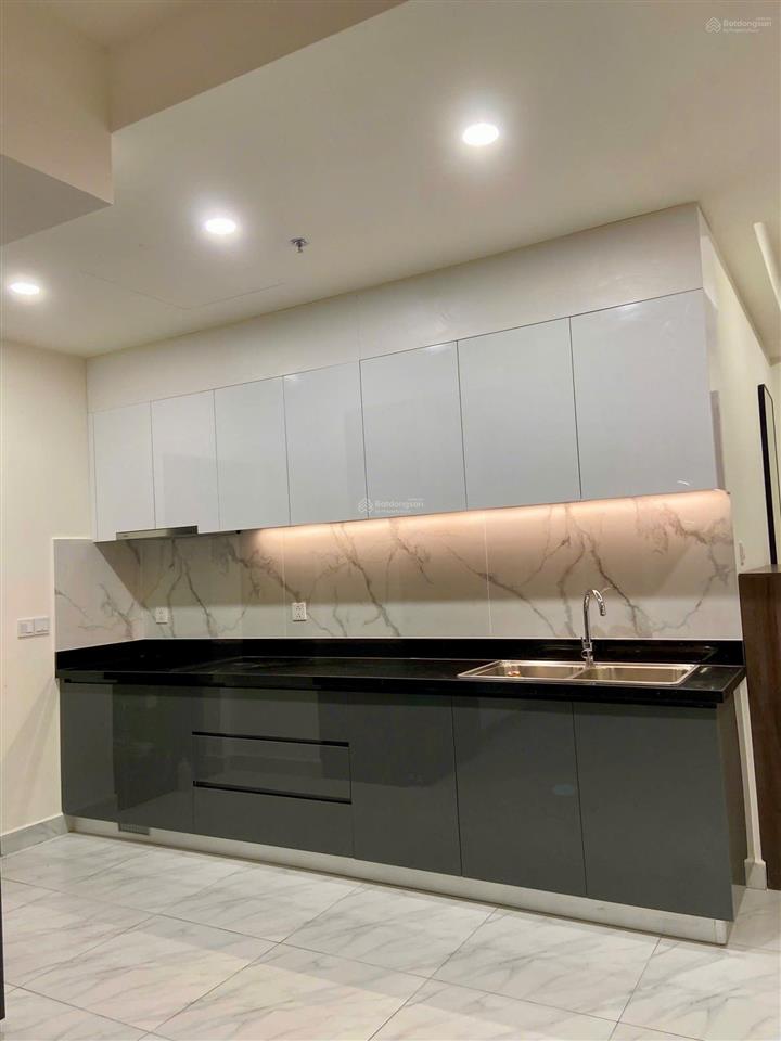 Cho thuê habitat full nội thất 2pn2wc 84m2, hướng đông nam