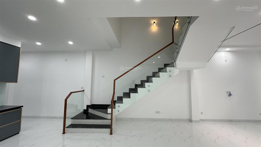 Bán nhà riêng 11,5 tỷ, 73.7 m2, 4pn, 4wc tại phạm văn đồng, p bắc nha trang, khánh hòa