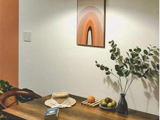 Cho thuê căn 2pn2wc 1/4 ở ngay full nội thất đầy đủ  giá 10triệu (cam kết giá tốt nhất thị trường)