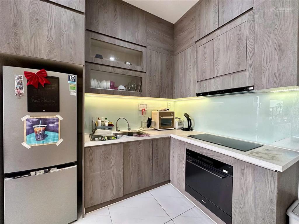 Cho thuê căn 2pn2wc full nội thất đẹp giá thuê 10triệu  nhận nhà ngay