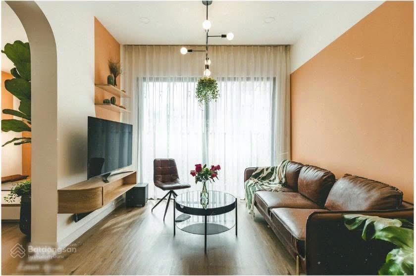 Bán căn hộ 3pn2wc nội thất chỉnh chu như hình  giá 5,9tỷ làm việc chính chủ view thành phố về đêm