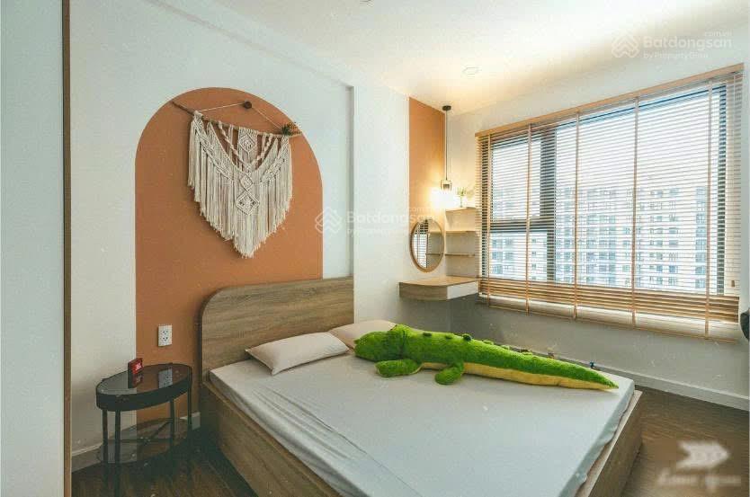 Bán căn hộ 3pn2wc nội thất chỉnh chu như hình  giá 5,9tỷ làm việc chính chủ view thành phố về đêm