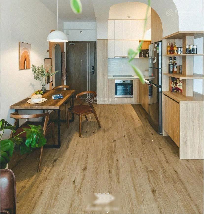 Bán căn hộ 3pn2wc nội thất chỉnh chu như hình  giá 5,9tỷ làm việc chính chủ view thành phố về đêm