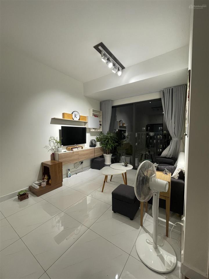 Cho thuê căn 2pn+2wc view sông ngọc trinh  giá thuê 12 triệu/tháng "full nội thất"