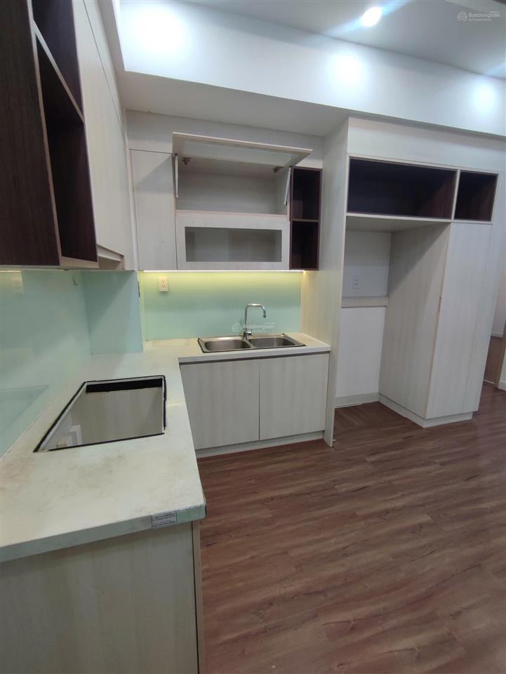 Bán căn hộ 3pn2wc tháp c1 view sông ban công đông bắc  giá 5,3 tỷ
