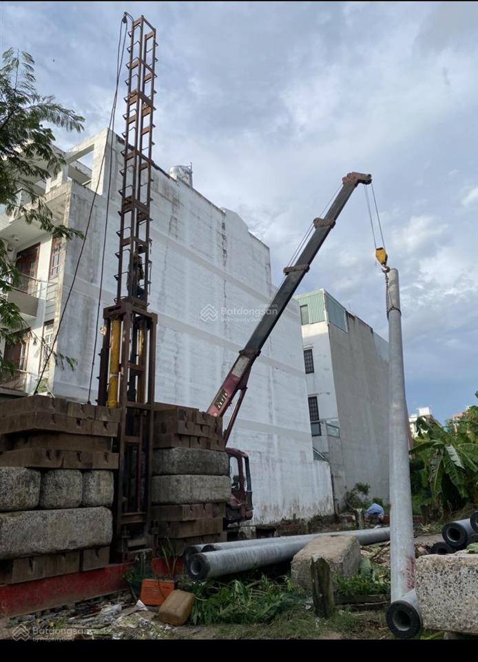 Bán đất 5x20 đường 20m đã có móng đà kiềng