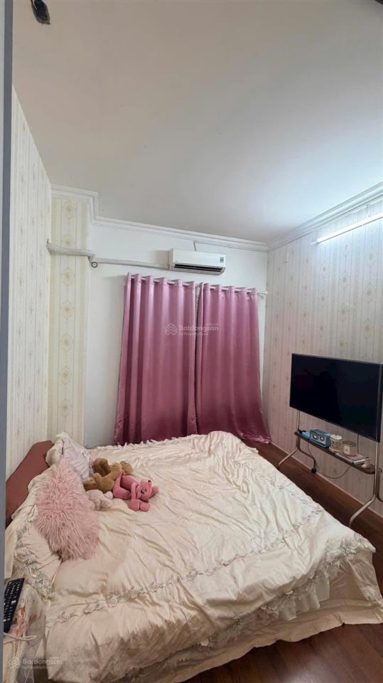 Bán cc hưng vượng 3, nguyễn văn linh, tân phong, q.7, 3,95 tỷ, 68m2, hàng hiếm tại