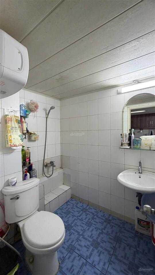 Cho thuê cc hưng vượng 1. có thang máy. 10tr/1th. 78m22pn1wcfull nt