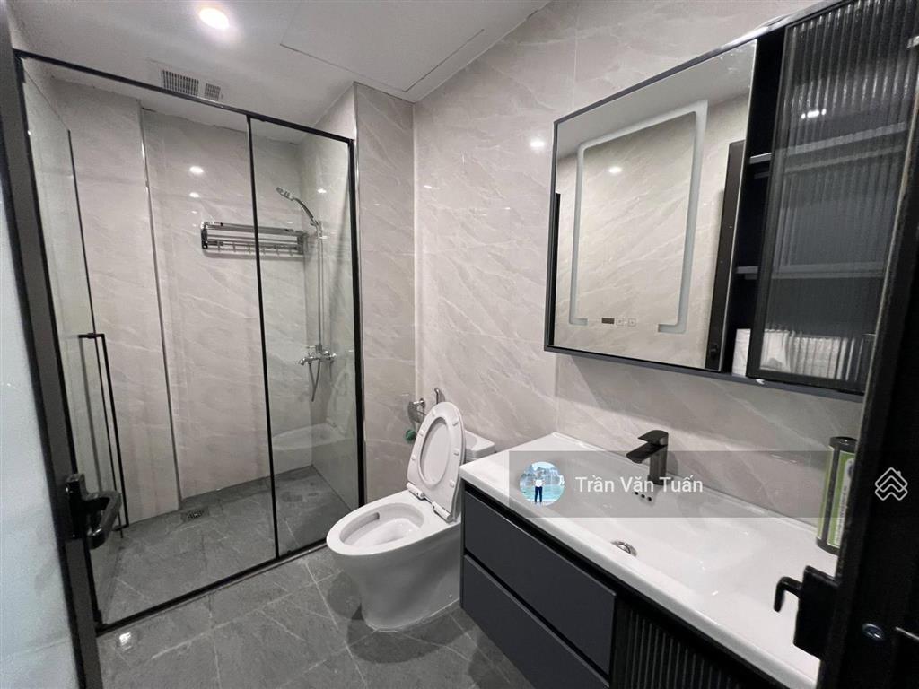 Bán tòa văn phòng phố vũ phạm hàm, 80m2, 9 tầng thang máy, mt 4.5m, mặt ngõ ô tô tránh, giá 34 tỷ