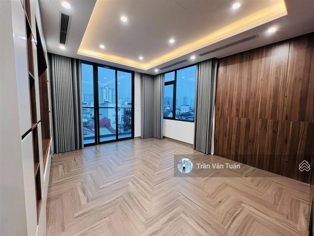 Bán tòa văn phòng phố vũ phạm hàm, 80m2, 9 tầng thang máy, mt 4.5m, mặt ngõ ô tô tránh, giá 34 tỷ