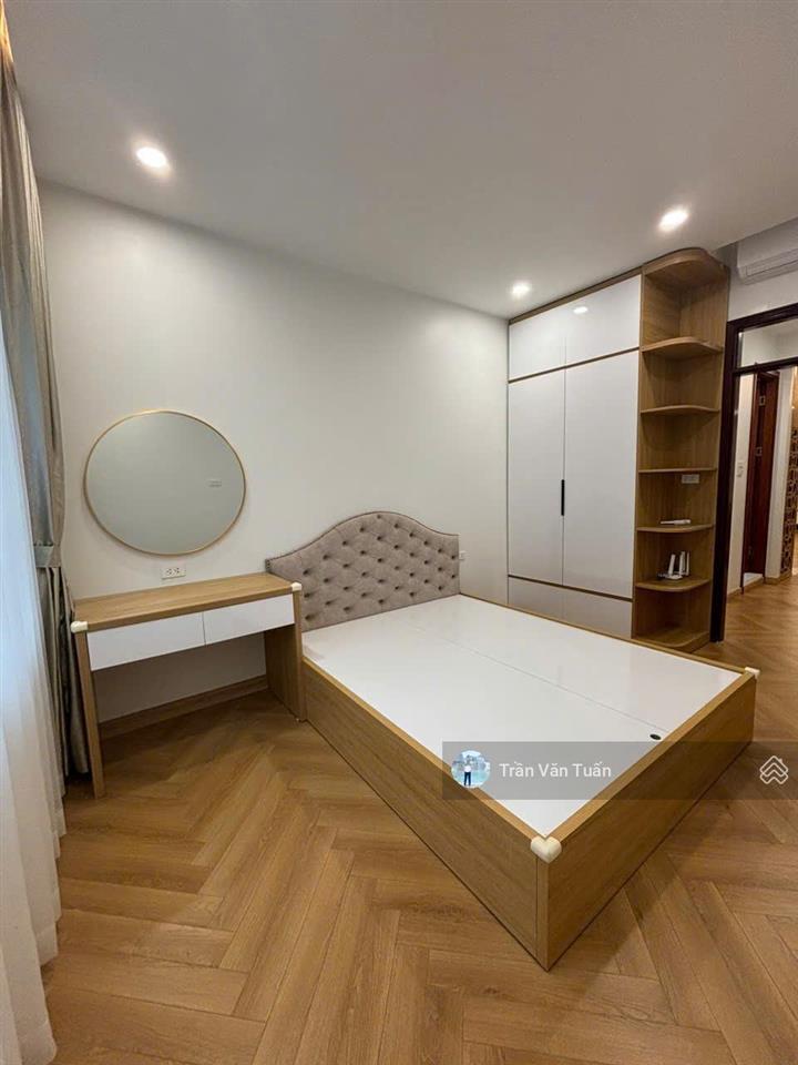 Căn hộ chung cư tòa 18t1lê văn lương, trung hòa nhân chính, 116m 3pn + 2wc, full nội thất, 9,6 tỷ