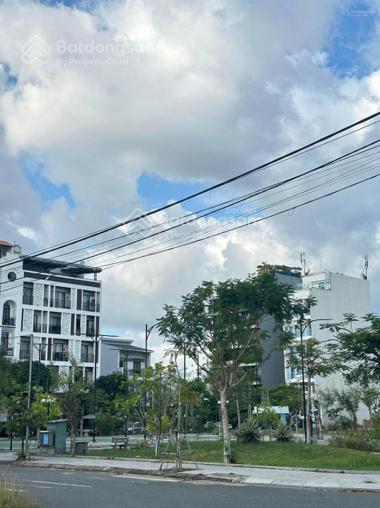 Cặp đất mt khuê mỹ đông 3, trục thông hồ xuân hương sát biển
