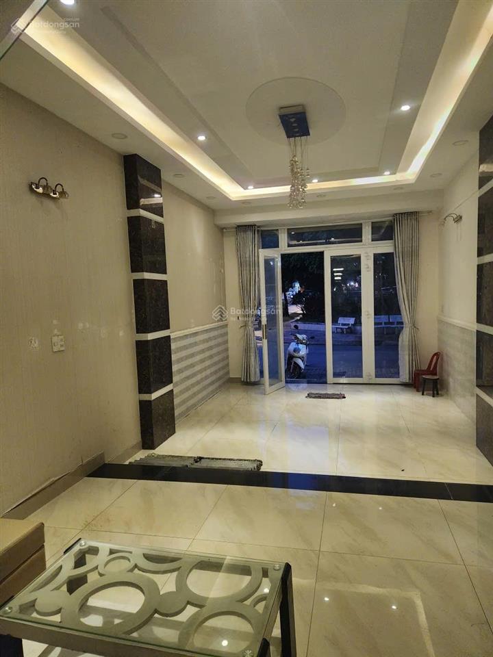 Cho thuê nhà nguyên căn 3 lầu kdc ciq4  chợ lớn (belleza), 6pn, mặt tiền đường số 8m, quận 7