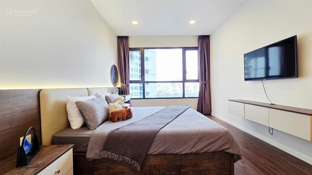 Cần ra nhanh chung cư new saigon sổ hồng riêng (hagl3), 121m2, 3pn, full nội thất, nguyễn hữu thọ.