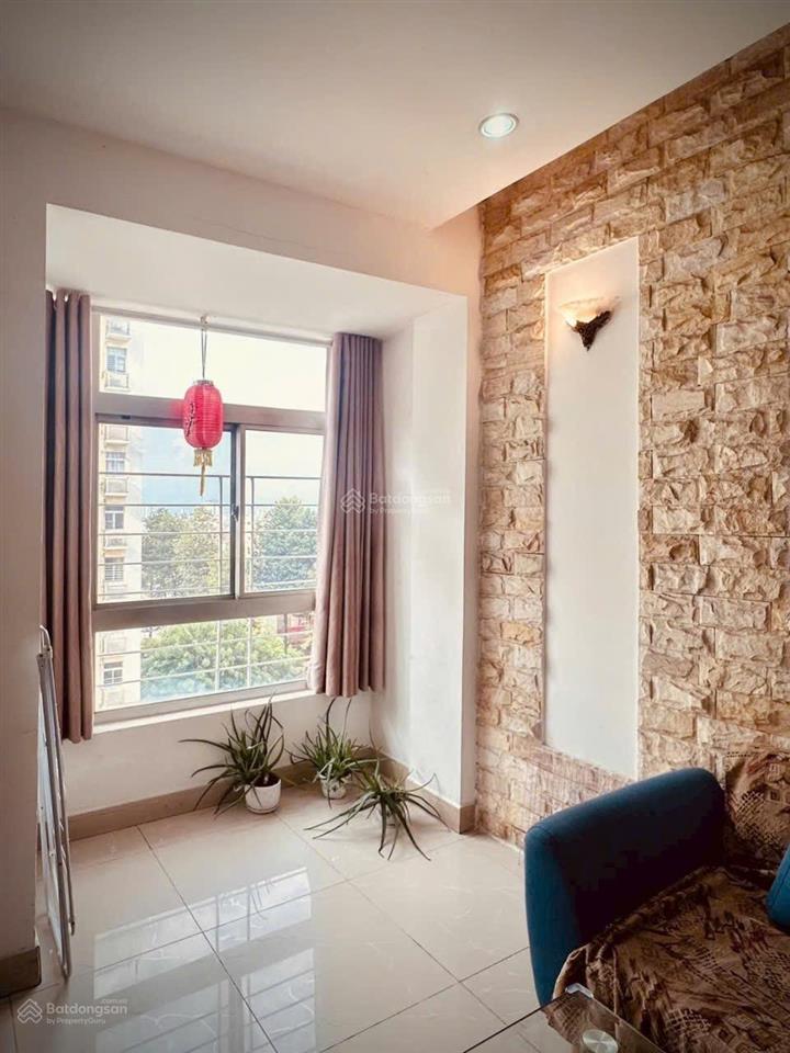 Cần bán nhanh chung cư sky garden 1, phú mỹ hưng 71m2, 2pn, sổ hồng riêng, full nội thất.