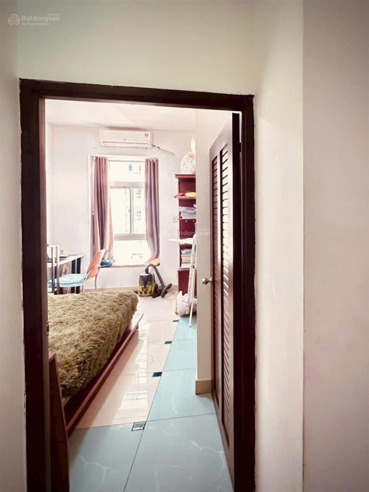 Cần bán nhanh chung cư sky garden 1, phú mỹ hưng 71m2, 2pn, sổ hồng riêng, full nội thất.