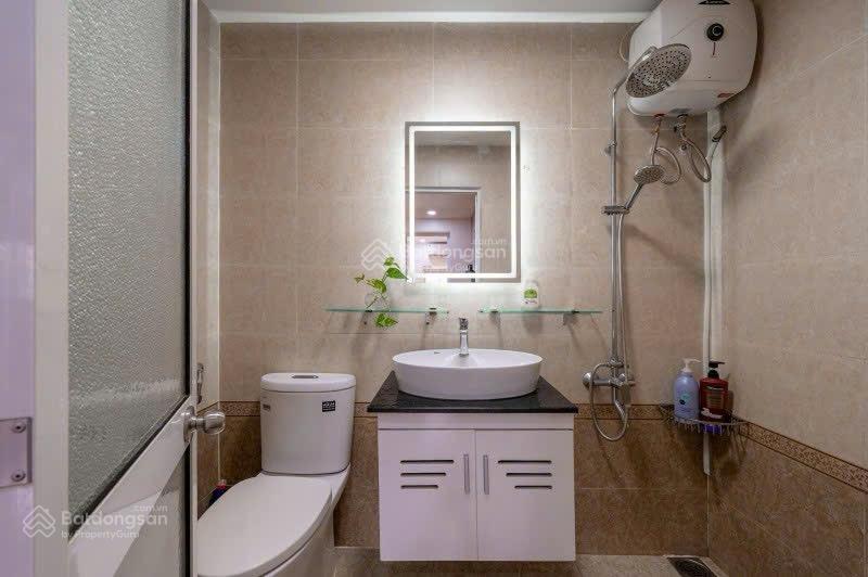 Chủ cần bán nhanh shop house chung cư an hoà,2 tầng, 3pn,sân rộng rãi,sổ hồng riêng,trần trọng cung