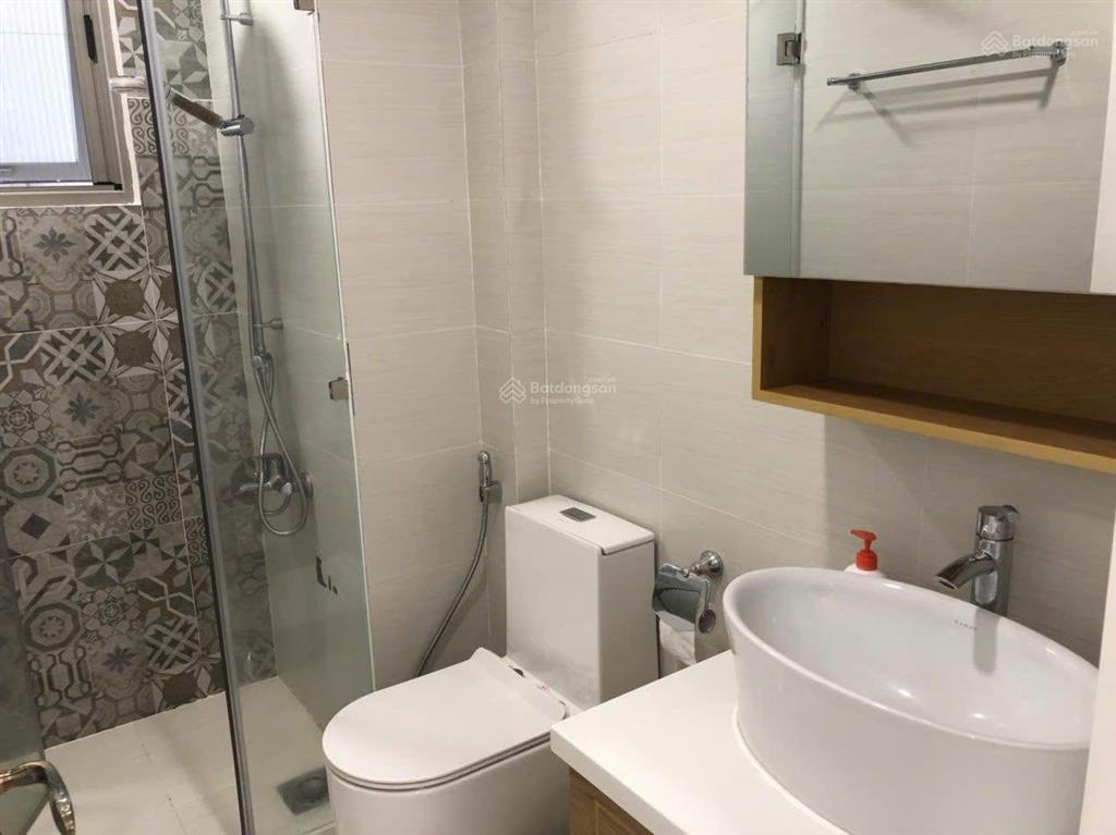 Gấp bán chung cư hưng vượng 1, 81m2, sổ hồng riêng, thuộc khu đô thị phú mỹ hưng.