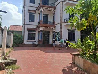 Bán 587 m2 có 200 ont xuân mai chương mỹ. sẵn nhà 3 tầng