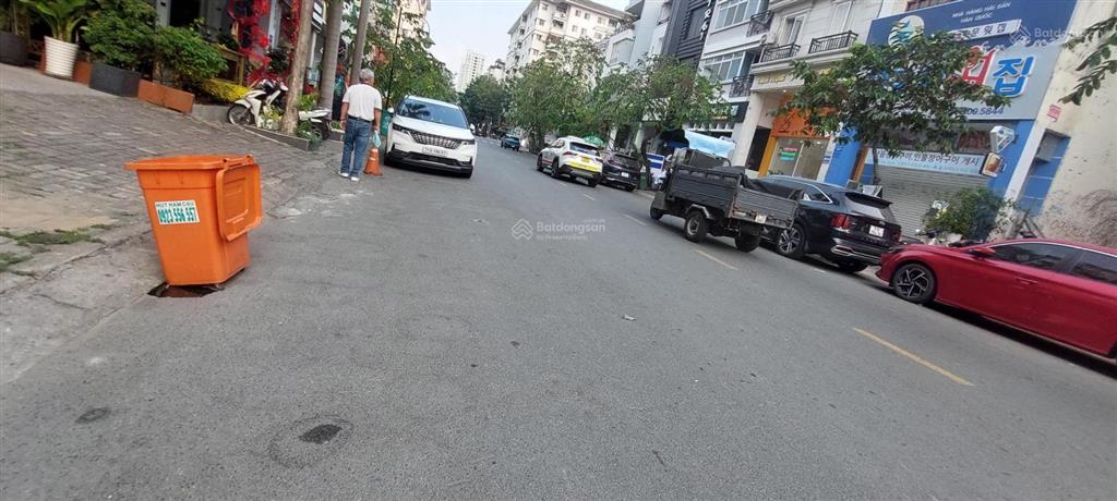 Bán biệt thự đơn lập phạm thái bường (pmh) căn góc 2 mặt tiền trung tâm phú mỹ hưng