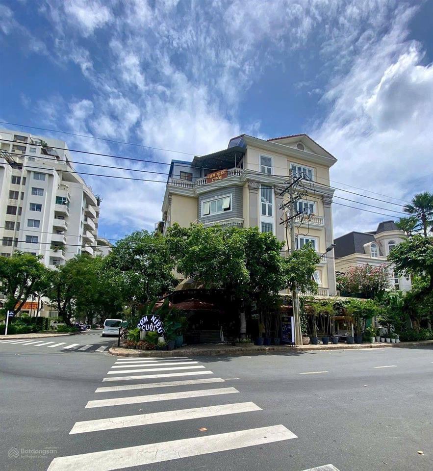 Bán biệt thự đơn lập phạm thái bường (pmh) căn góc 2 mặt tiền trung tâm phú mỹ hưng