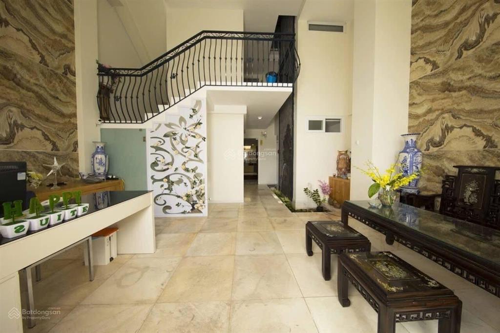Bán gấp nhà mặt tiền đường tân phú  phú mỹ hưng quận 7