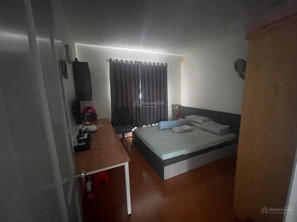 Em cho thuê căn hộ phú gia dt 77m2 (2pn2wc) giá 7 triệu nội thất gần như full  0902 598 *** linh